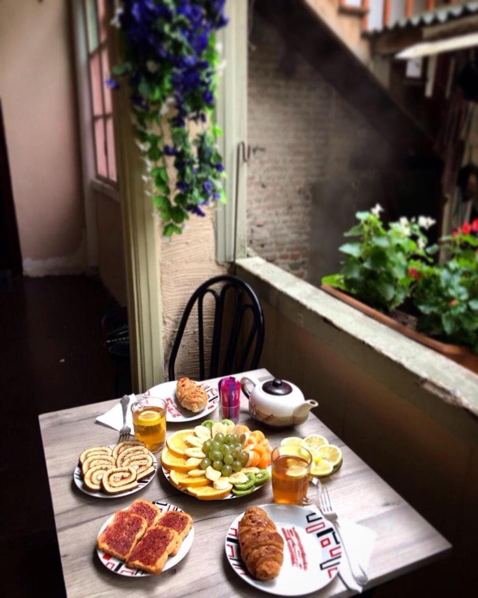 Guest House Ketrin Tbilisi ภายนอก รูปภาพ