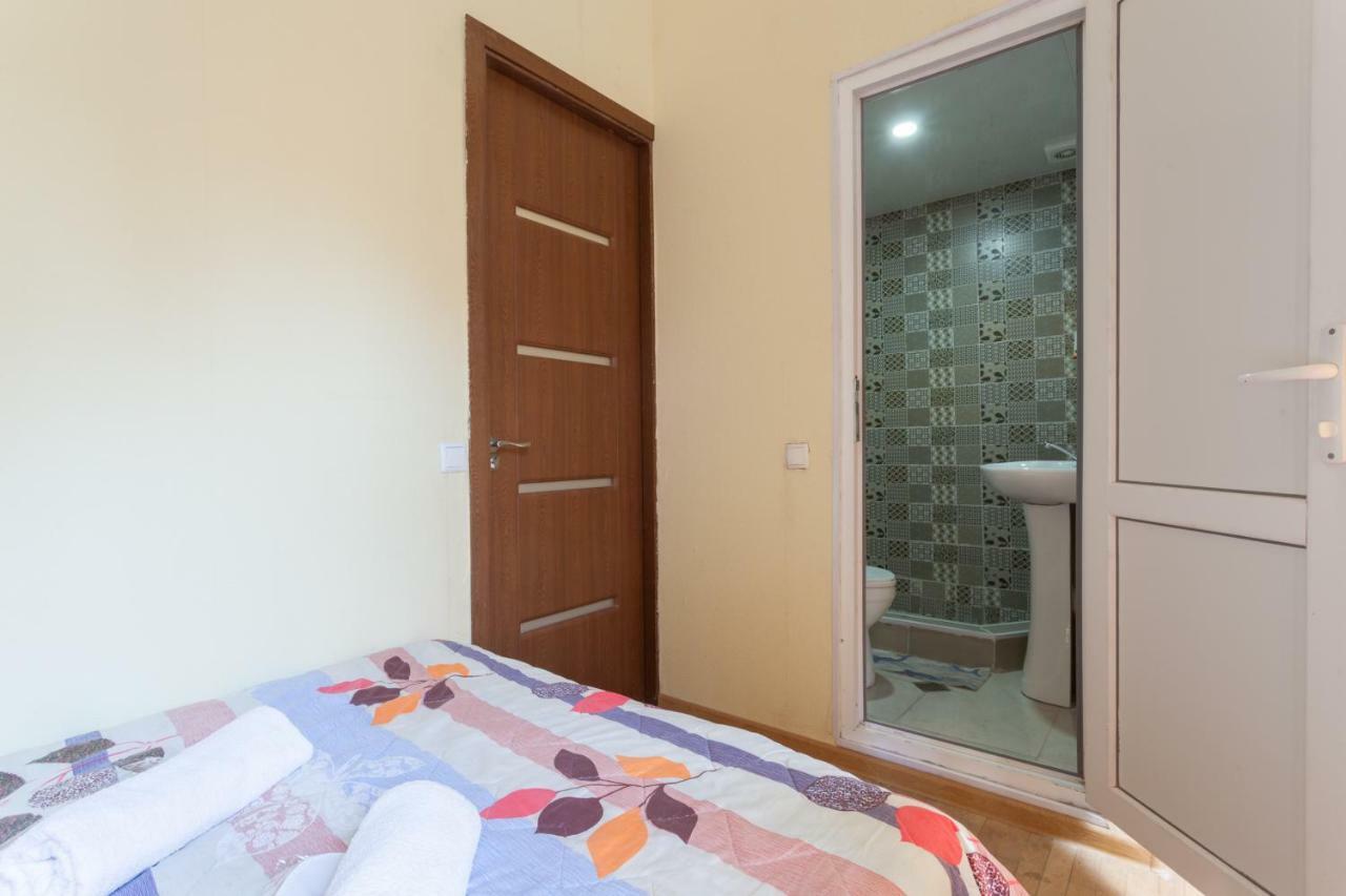 Guest House Ketrin Tbilisi ภายนอก รูปภาพ