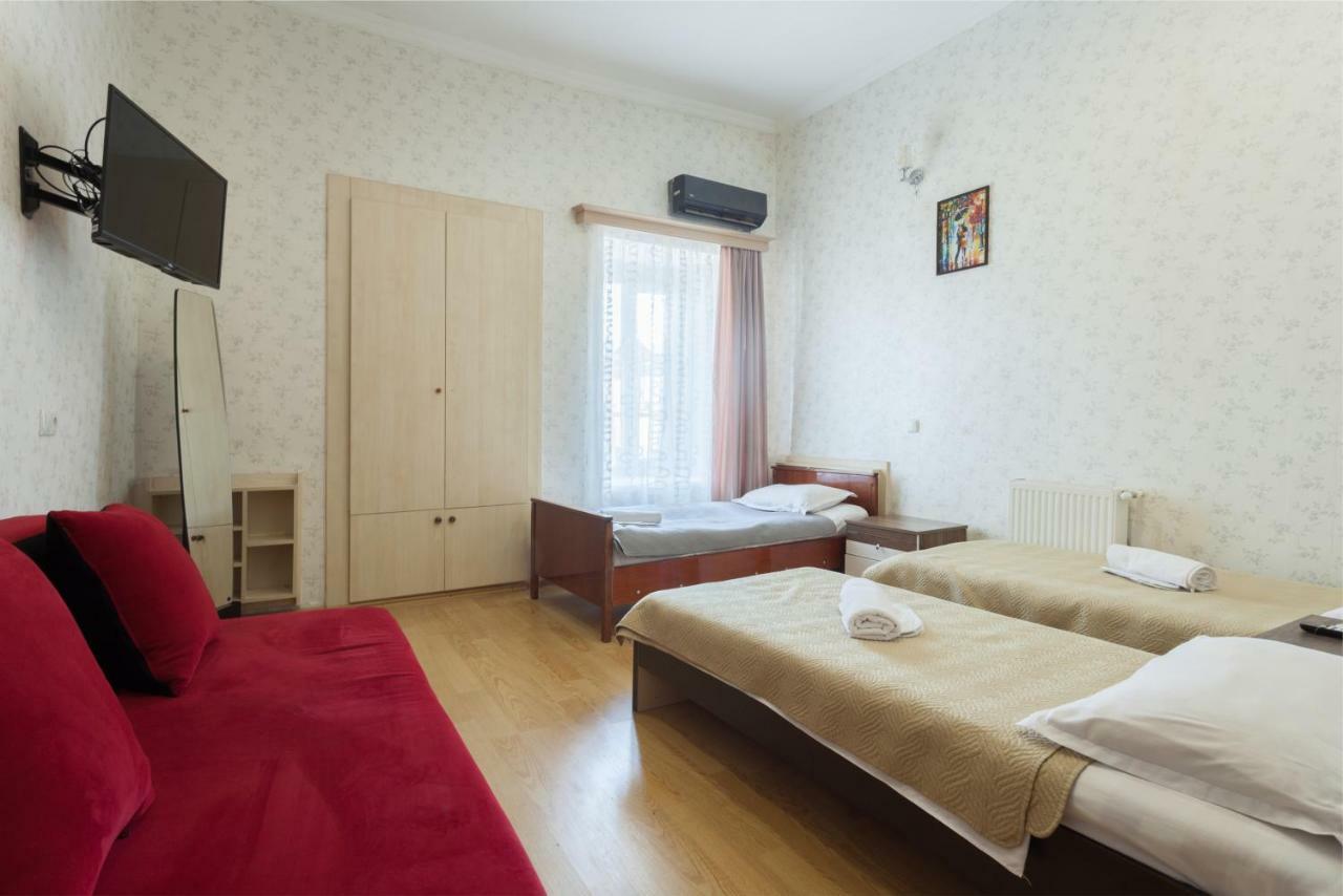 Guest House Ketrin Tbilisi ภายนอก รูปภาพ