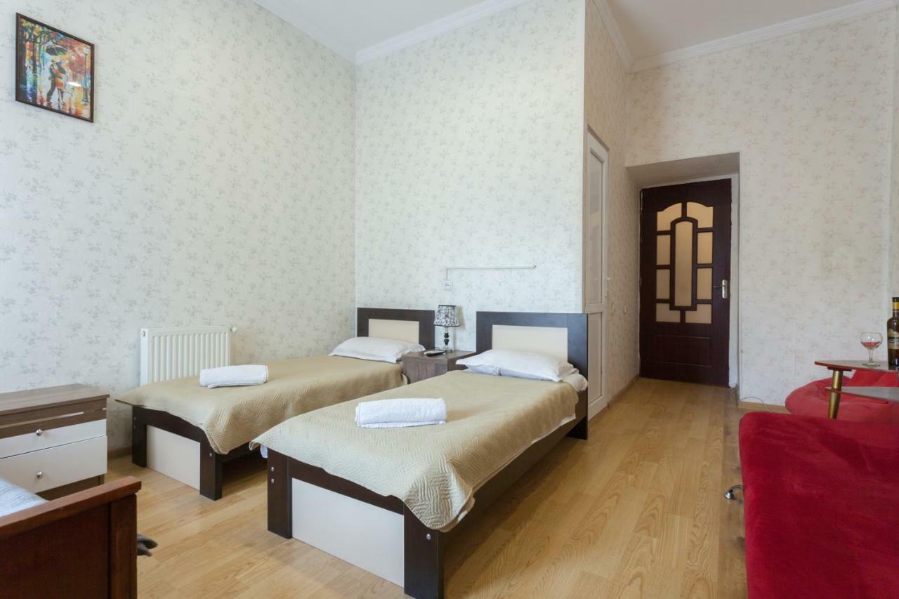 Guest House Ketrin Tbilisi ภายนอก รูปภาพ